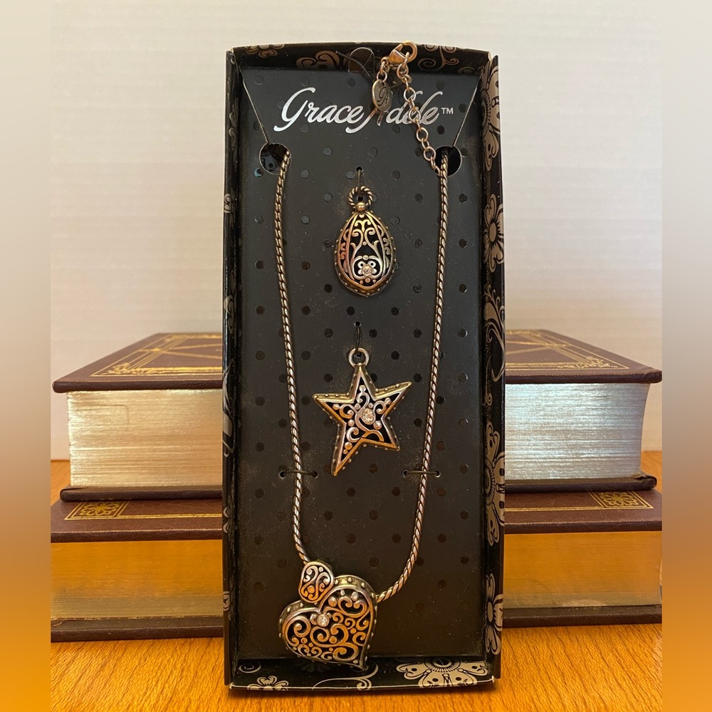 Grace Adele silver necklace with 3 pendants - heart star oval adjustable chain